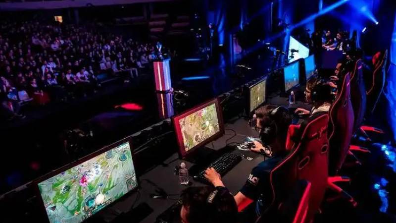 DOTA2国际邀请赛赛制与英雄联盟对比